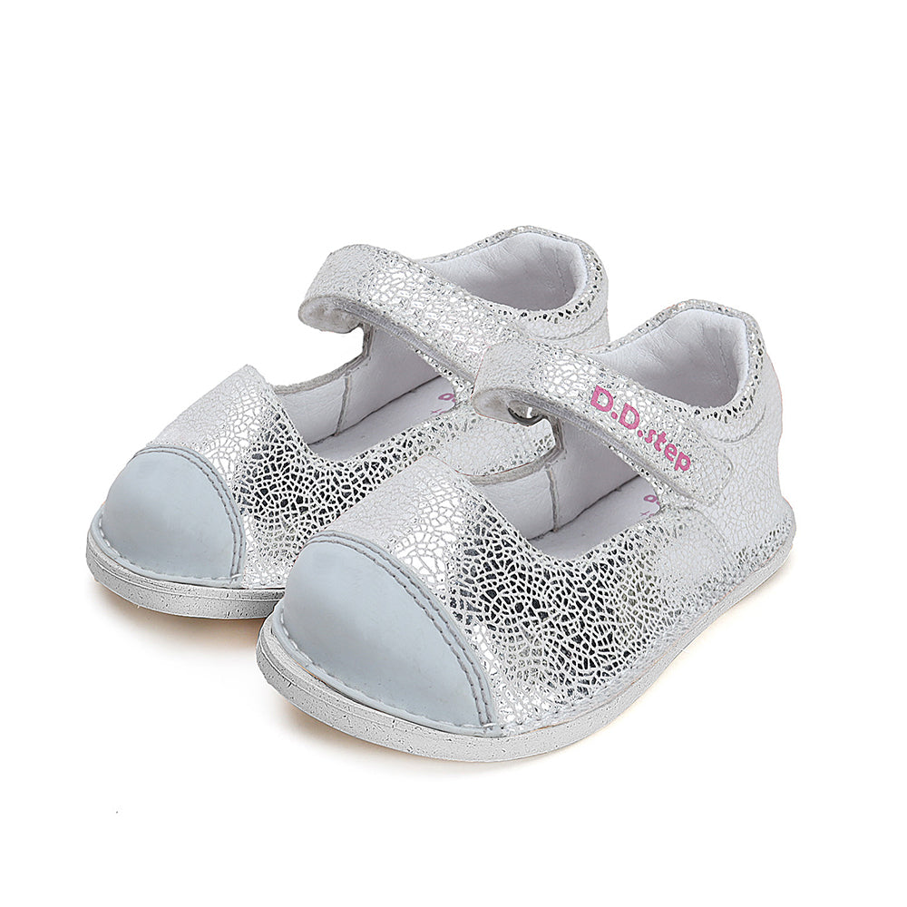 D.D. Step Barefoot Sandal (H085-41651A) image 0