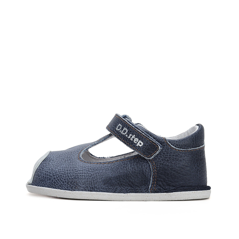 D.D. Step Barefoot Sandal (H085-41850A) image 2